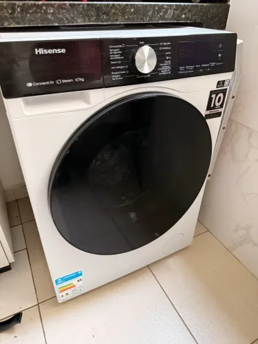 Lava e seca 11kg hisense