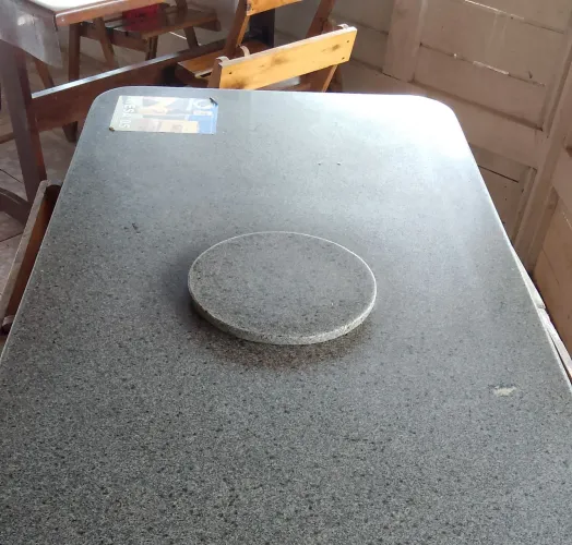 Vendo pedra de mármore para mesa 150$