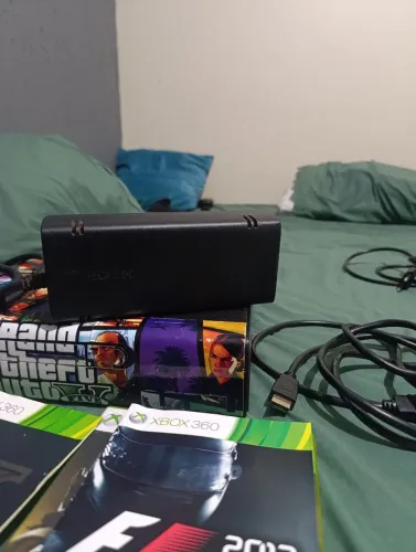 Xbox 360 completo e bloqueado original