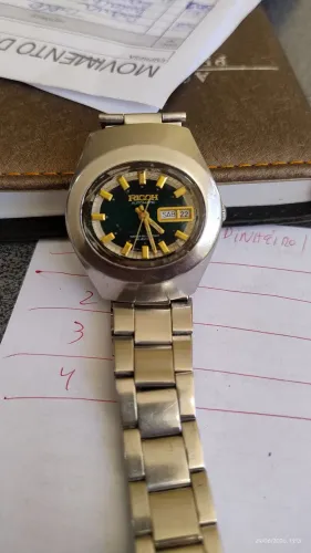 Relógio Ricoh automático dos " anos70"! Modelo raro e bonito. ?425