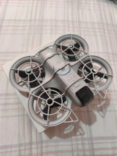 DRONE DJI NEO (1) R$ 2.000 (sem controle)