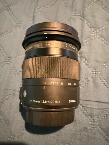 VENDO LENTE SIGMA 17-70 mm