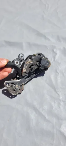 Câmbio traseiro Shimano Deore XT 11v shadow Cage longo