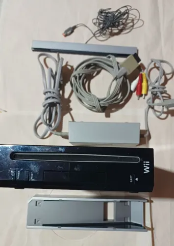 Nintendo Wii - Console + Compatibilidade com GameCube