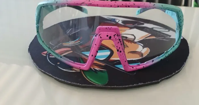 Vendo óculos ciclismo elleven lente fotocromatica rosa verde