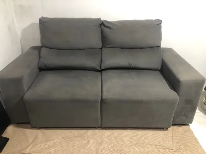 Sofá retrátil