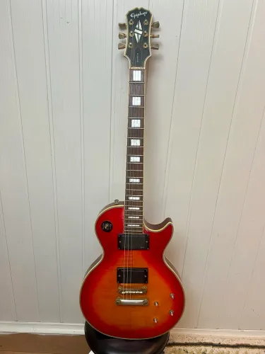 Guitarra Epiphone Les Paul Custom 2001 (Made in Korea) + Captadores Ativos EMG 81/85