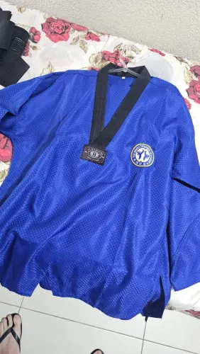Dobok taekwondo importado 180 cm novo 