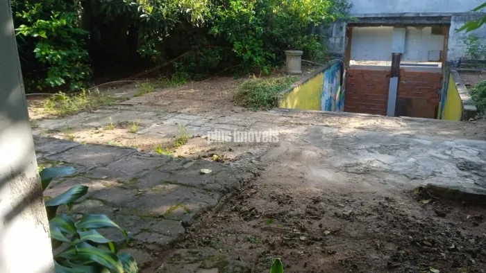 Amplo Terreno à venda em região nobre!