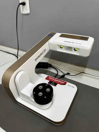 Scanner Odontológico de bancada Shinning