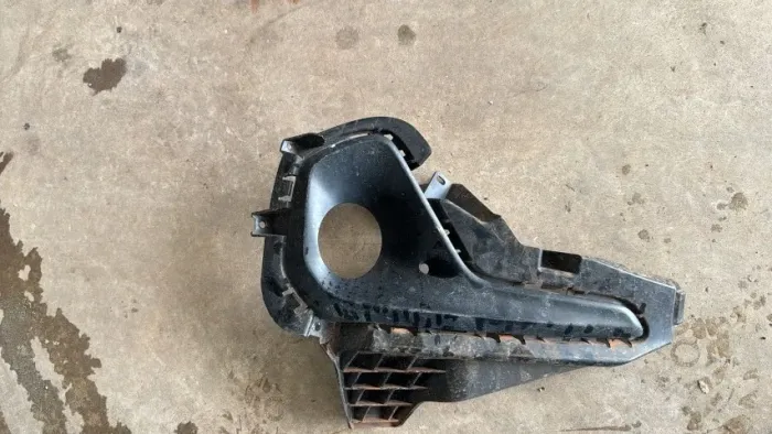 MOLDURA DIREITA DO MILHA GM ONIX MODERNO