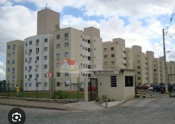 Apartamento semi mobiliado