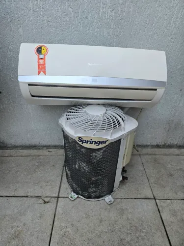 Ar condicionado split springer 9000 btus
