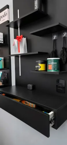 Painéis Expositores com LED + Balcão Recepção