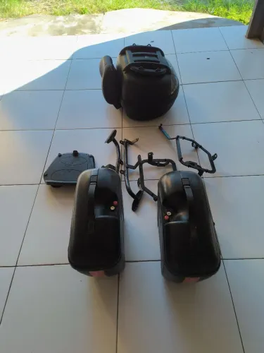 Bau givic foi tirado da moto cb500x