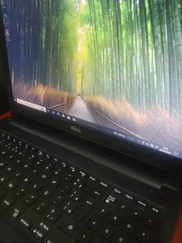 Notebook - Dell Inspiron 15-3567