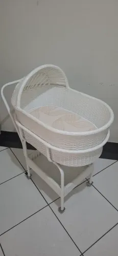 Moisés de alumínio e fibra sintética 