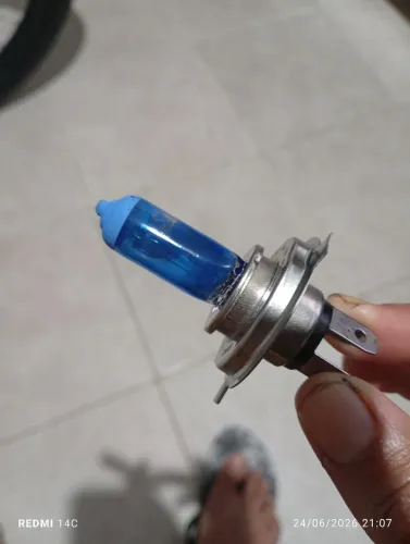 Par de lâmpadas H4 Super brancas