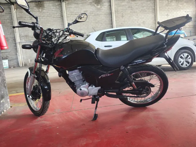 Vendo ou troco por moto mais forte.