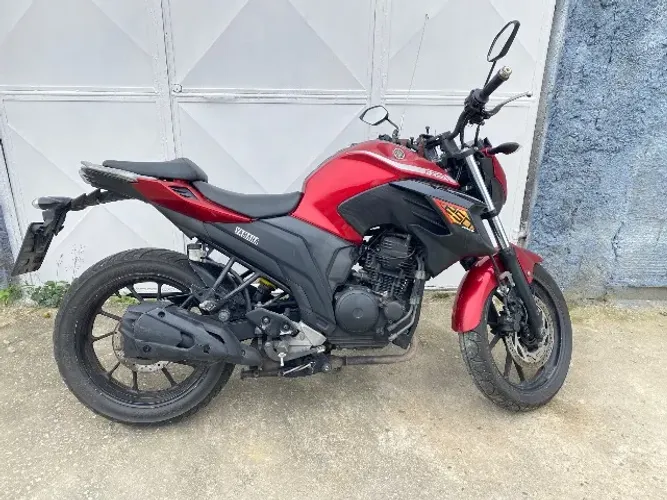 Moto Fazer 250