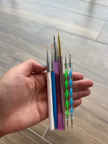 Pincéis de unha
