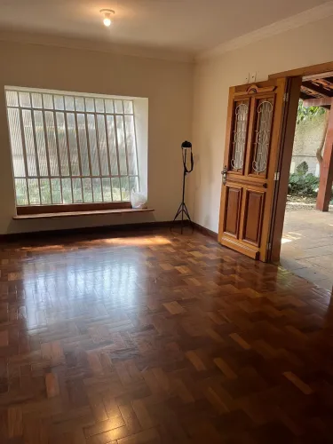 Imóvel para Venda/Locação por R$ 9.000.000,00 (Venda) ou R$ 15.000,00/mês (Locação) - Vila