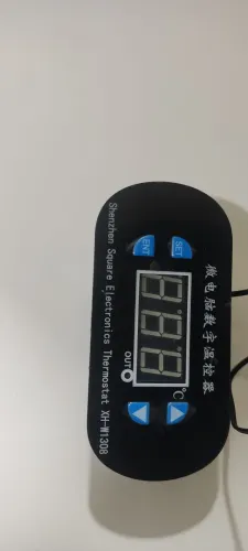 Controlador de temperatura para chocadeira e máquinas de aquecimento