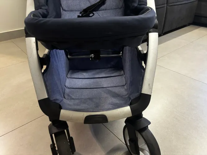 Carrinho Moisés de bebê Unisex com bebê conforto e base