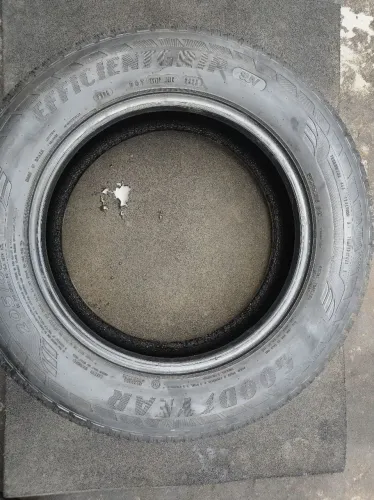 Pneu 205/65 R16 Goodyear Semi Novo - Pronto pra Rodar!