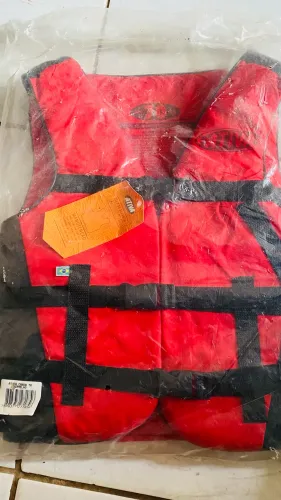 Colete salva vidas nativa