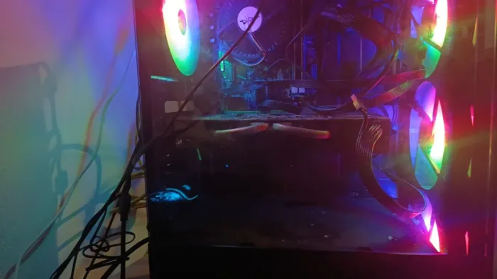 Vendo ou troco Pc por console nova geração com volta minha