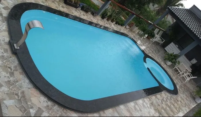 Piscina de fibra 8M