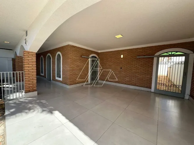 Casa para Aluguel no Jardim Tangará  Frente, 3 Quartos, 2 Vagas
