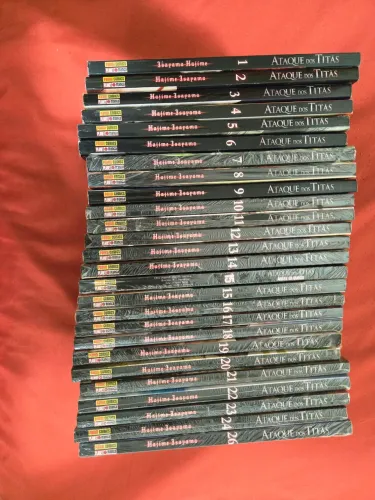 Coleção MANGÁ ATTACK ON TITAN