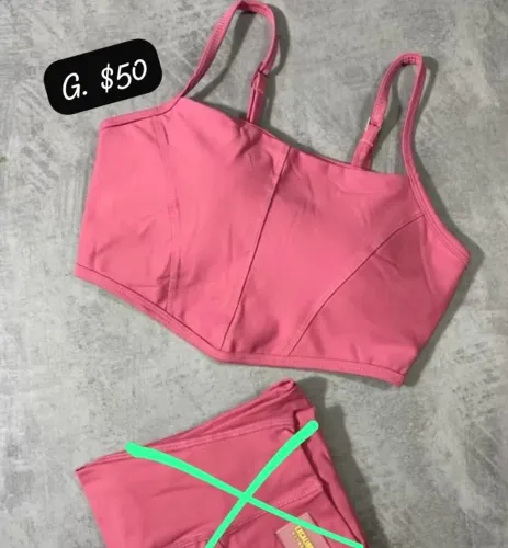 Tops esportivos