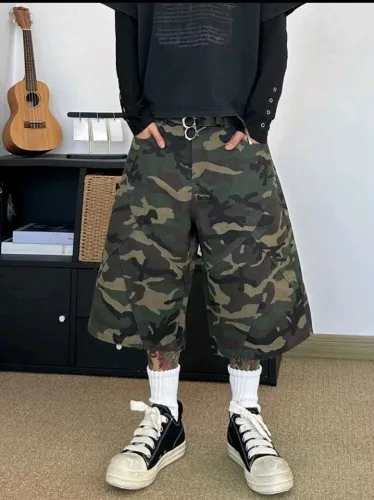 Jorts / bermuda camuflada STEELVENCE