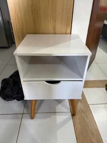 MESA DE CABECEIRA
