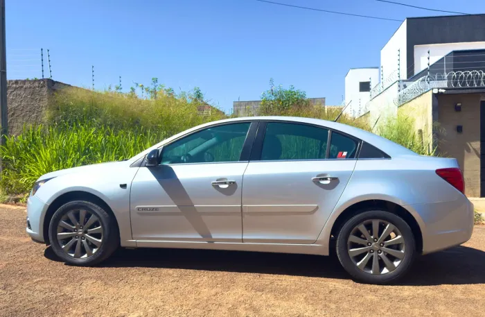 Chevrolet Cruze LTZ 1.8 16V Flexpower 4P Aut. 2012