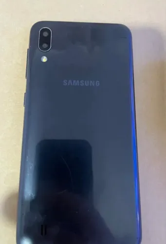 Smartphone Samsung M10 - Leia o anúncio !
