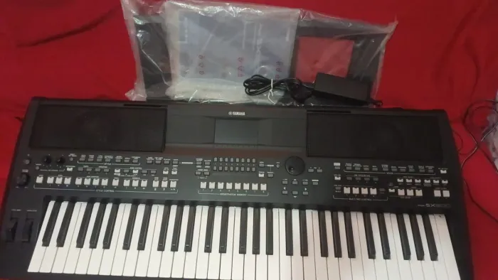 Vendo sx 600 semi-novo na caixa com todos assesorios valor 4.990.00 ZAP * S.P