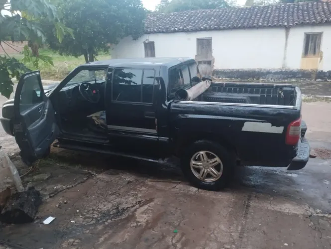 Chevrolet S10 Pick-up Exec. 2.8 4X4 CD TB Int.dies 2005