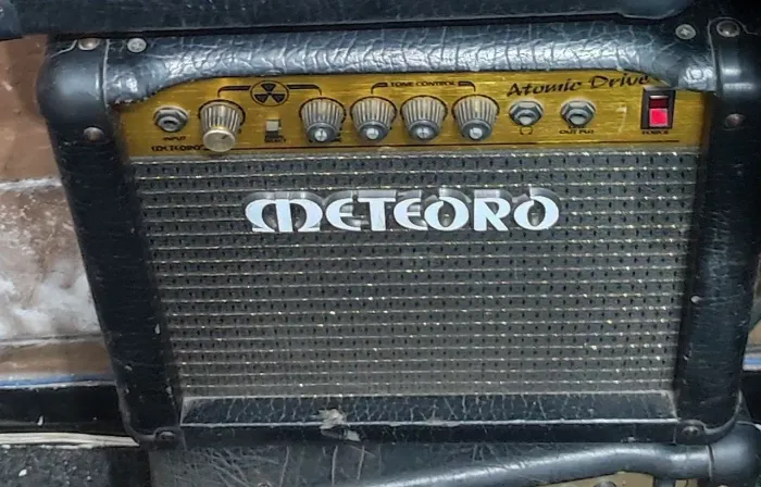 Amplificador Meteoro de guitarra