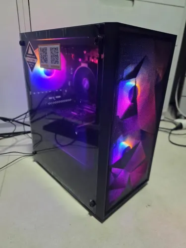 PC GAMER RYZEN 5 3400G C/ RADEON VEGA11 A320M 16gb ÓTIMO P/ VALORANT GTAV CROSSFIRE LOL 