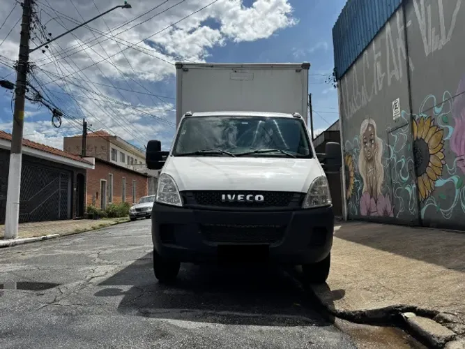 Iveco 35s14 bau 2014