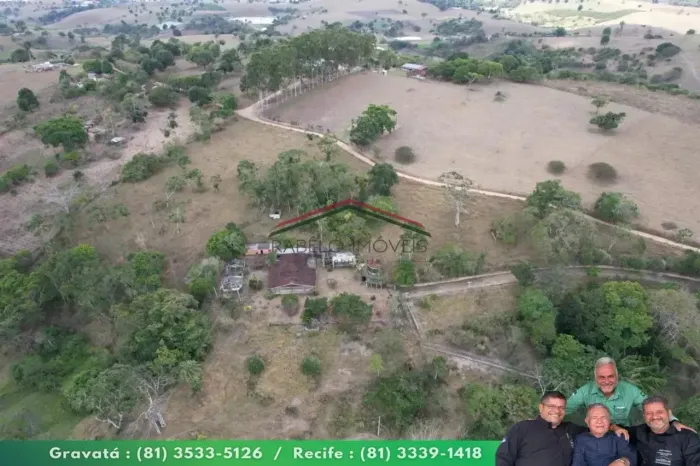 Imóvel para venda tem 1120000 metros quadrados em Povoado Insurreição - Sairé - PE