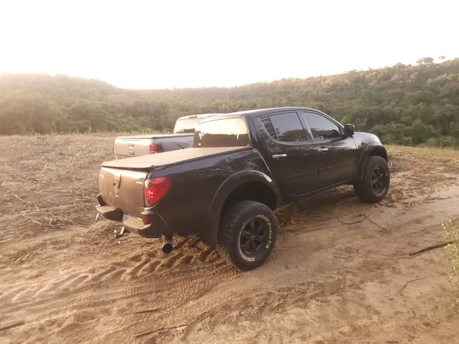 Mitsubishi L200 Triton HPE 3.5 CD V6 24V Flex Aut. 2012