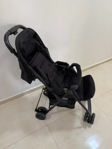 Carrinho Chicco até 24kg Fechamento Prático