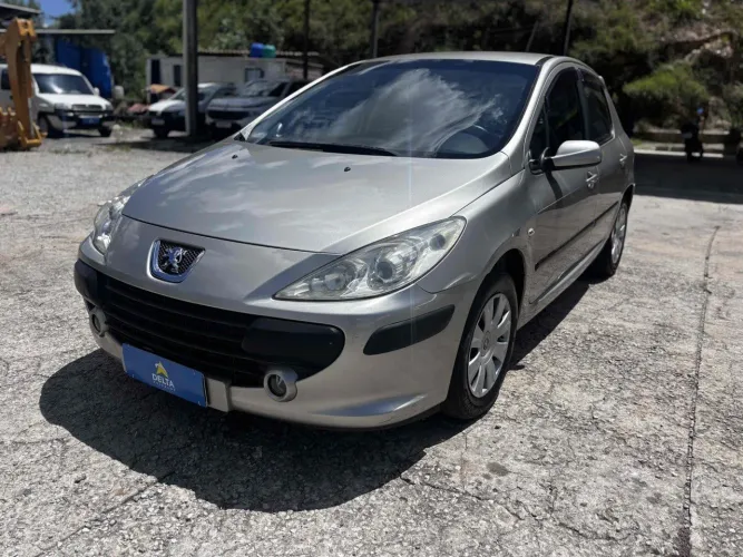 Peugeot 307 Soleil/ Presence 1.6/1.6 Flex 16V 5P 2010