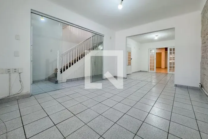 Casa à Venda - Vila Mariana, 1 Quarto, 120 m2