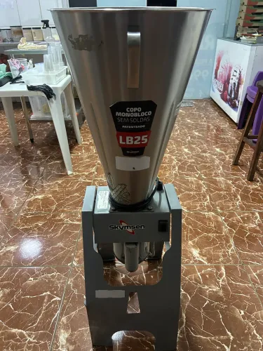 ? LIQUIDIFICADOR INDUSTRIAL SKYMSEN LB25 - 25 LITROS ?